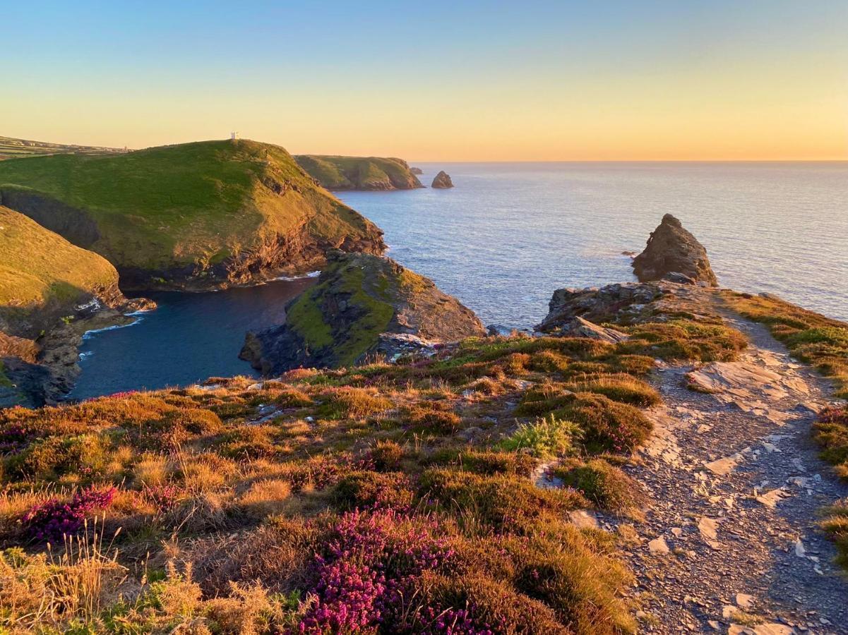 Polrunny Farm Seaberry Cottage With A Sea View And Log Burner Boscastle Luaran gambar